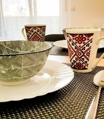 Center Cute And Comfy - Ajia Apartment Tirana