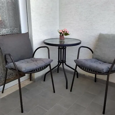 Center Cute And Comfy - Ajia Apartment