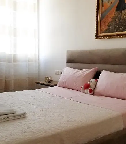 Center Cute And Comfy - Ajia Apartament Tirana