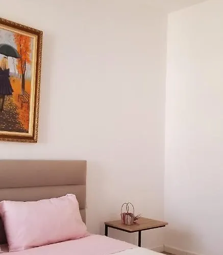 Center Cute And Comfy - Ajia Apartament