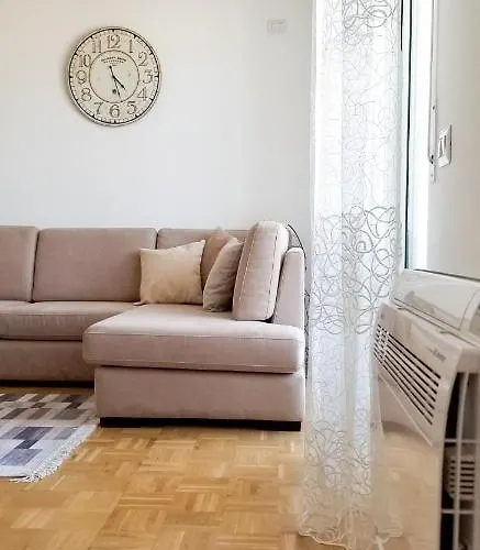 Apartament Center Cute And Comfy - Ajia *