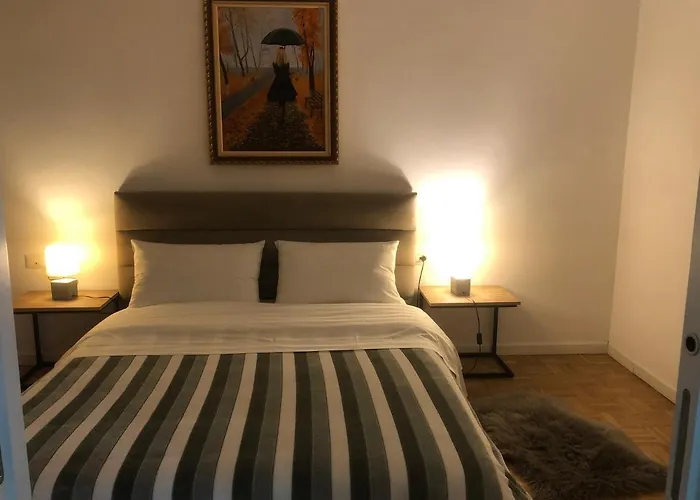 Apartament Center Cute And Comfy - Ajia Tirana